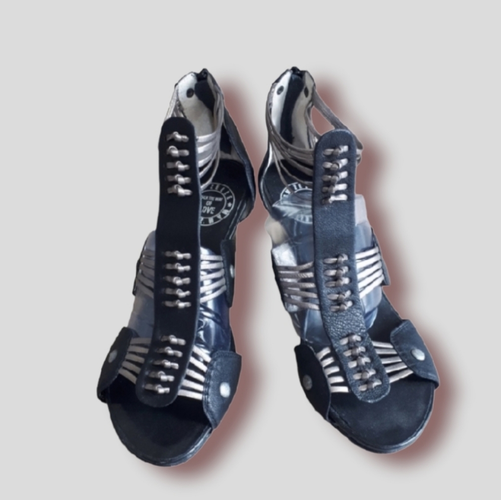 Mam'zelle sandals